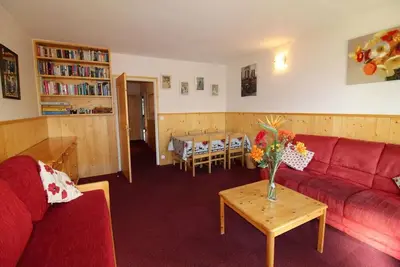 Image de À 10m des pistes de ski, 2ème étage, vue lac, balcon, télévision, casier à ski, 53m², Tignes