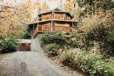 Snowline Cabin # 13 - Un joyau d'architecture! Animaux acceptés avec Wi-Fi!