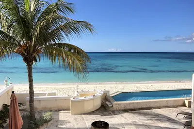 Image de SPÉCIAL ÉTÉ! Résidence face à la plage avec piscine à débordement chauffée à couper le souffle