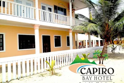 Image de HĂ´tel Capiro Bay Resort & Restaurant \"Mar Y Tierra