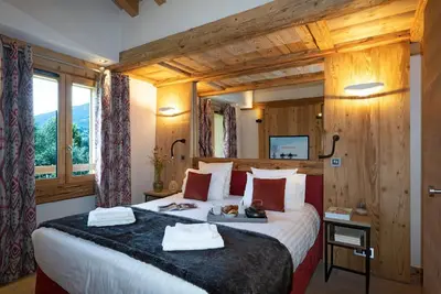 Image de Wifi, remise en forme, piscine, balcon, parking, télévision, casier à ski, 75m², Samoëns