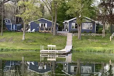 Image de Maison avec ponton sur une chaîne de 5 lacs. 4 saisons de plaisir - baignade, bateau, poisson, motoneige
