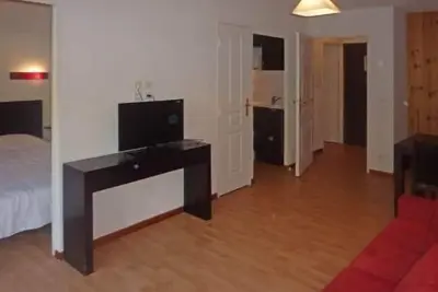 Image de Pied des pistes de ski, 1er étage, vue piscine, piscine, sauna, hammam, terrasse, balcon