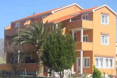 Image de Appartement de vacances avec Internet et barbecue