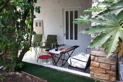 Image de Appartement d'une chambre avec la terrasse Petrcane, Zadar (A-16828-c)
