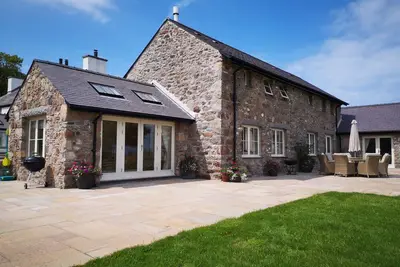 Image de Penrhyn Barn, Animaux domestiques, avec feu ouvert à Moelfre, Ref 1008954