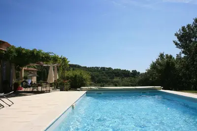 Image de Villa Provençale piscine privée avec balnéothérapie sur 3500 m2 de terrain Wifi