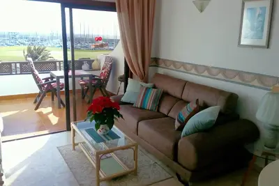 Image de 2 appartements Bdr avec vue sur l'océan et le golf