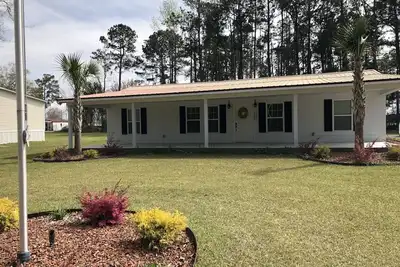 Image de Belle maison du lac pour rendre vos vacances en famille très spécial!