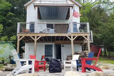 Image de Vermont Lakeside Cottage