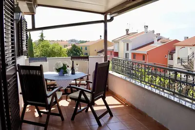Image de Appartement de deux chambres avec la terrasse Rovinj (A-15084-a)