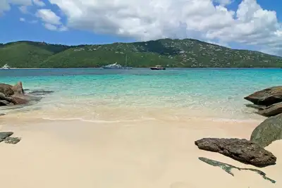 Image de Villa Eau Claire - Villa abordable en bord de mer à Magens Bay