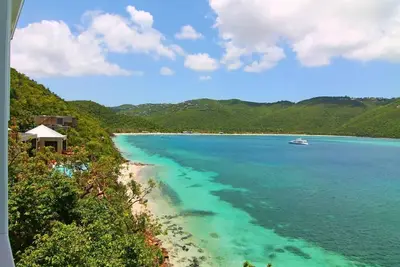 Image de Villa Eau Claire - Villa abordable en bord de mer à Magens Bay