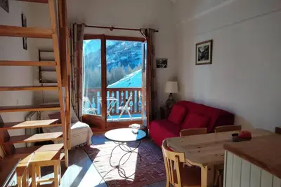 Image de 4ème étage, balcon, télévision, casier à ski, 34m², Valloire