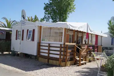 Image de loue mobil-home dans village vacances la carrabasse 4**** Ă vias