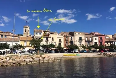Image de La Maison bleue, vue exceptionnelle sur le bassin de Thau, la presqu'île de Sète