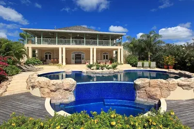 Image de Luxueuse villa de 5 chambres située dans le Sugar Hill Resort - Conciergerie offerte par des villas exceptionnelles
