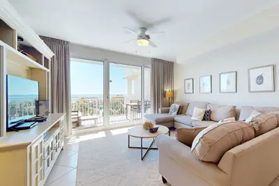 Image de Magnifique condo au bord de l'eau avec balcon privé, piscine partagée, salle de gym et snack-bar!