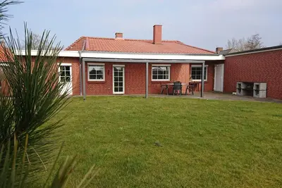 Image de Appartement de plain-pied avec un grand jardin Ă Norddeich / Ostfriesland