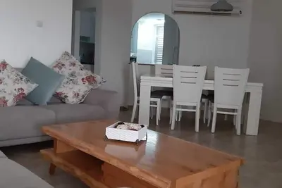 Image de ★ spacieux appartement. avec vue sur la mer, cheminée et Netflix ★