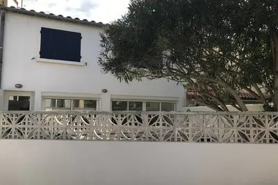 Image de Maison de village - bord de mer. 8 personnes. 2 chambres et 1 dortoir