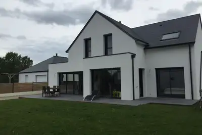 Image de Grande maison neuve à 500m de la plage de Penvins