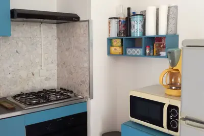 Meublé refait à neuf avec balcon