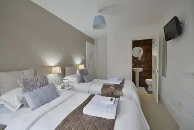 Image de Belle propriété victorienne de 8 chambres à Scarborough