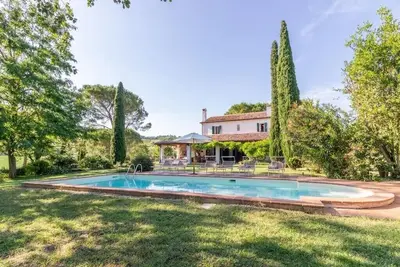 Image de Rr House Holiday House - Villa avec piscine et jardin de 80 000 mètres carrés