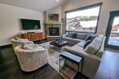 Image de Maison de ville de vacances haut de gamme! Sur la navette gratuite. Parfait pour les familles!