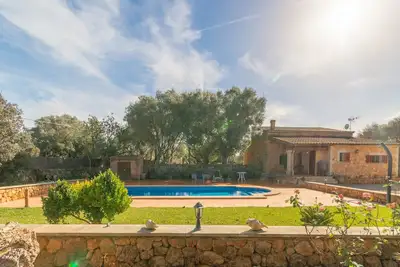 Image de Cottage pour 2 personnes plus enfants, aire de jeux, terrain privé calme