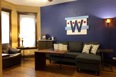 Wrigleyville Private Guesthouse
