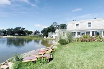 Image de Compound de plage au début: Crabhouse