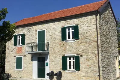 Image de Authentique maison en pierre au coeur du Piémont - avec piscine et vue sauvage