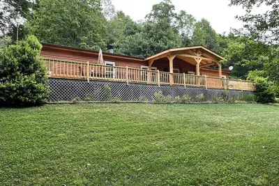 Image de Maison rustique sur 27 acres d'arbres, très isolée