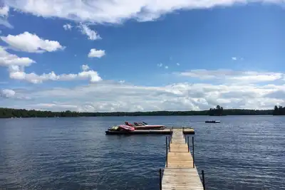 Image de Sandy Beach Cottage sur le lac Chandos