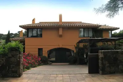Image de Villa confortable située à l'intérieur du Golf Resort Torremirona