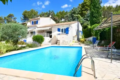 Image de Magnificent villa in a pretty village at the gates of Montpellier, heated swimming pool