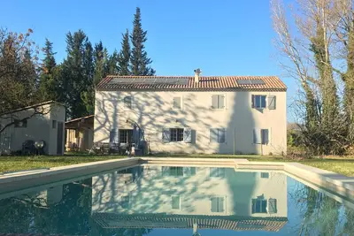 Image de Superbe bastide de 220m² avec piscine dans parc 8000m²