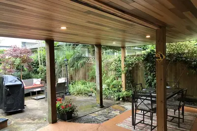 Image de Kitsilano Garden Walk-Out 2 chambres