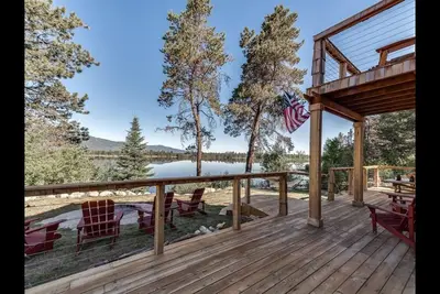 Image de Lake House de luxe sur Cascade Waterfront à Donnelly près de McCall