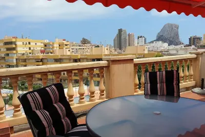 Image de Chic appartement avec une belle terrasse. 150 m de la plage