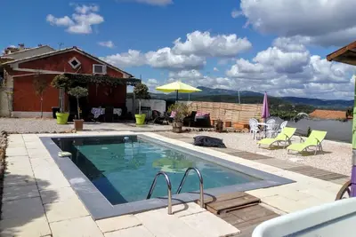 Image de Maison de plain pied avec vue panoramique