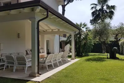 Image de Villa Ilaria 5 nuits 10% de réduction; 7 nuits 25% de réduction! Il suffit de demander!