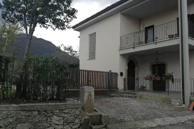 Image de Villa avec grand jardin