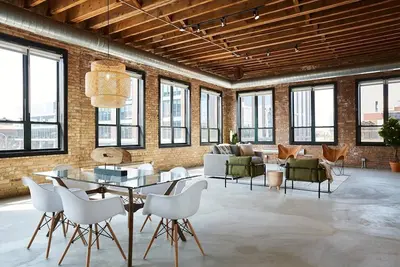 Image de Chic Penthouse Corner 3br Loft In Fulton Market