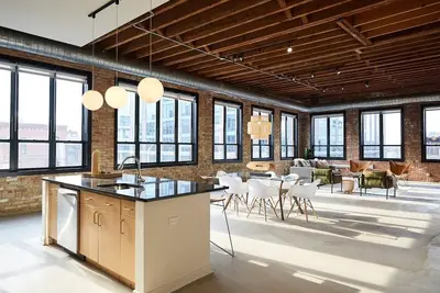 Image de Spectacular Fulton Market Penthouse, Sleeps 24 in Style