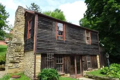 Image de Un confortable chalet confortable sur Clowney