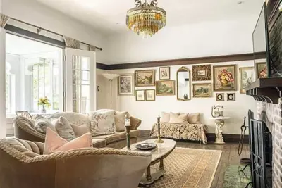 Image de Superbe Waterfront Home à Burlington!