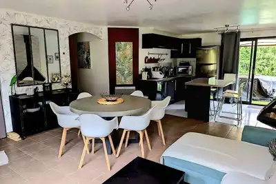 Image de Belle maison avec piscine